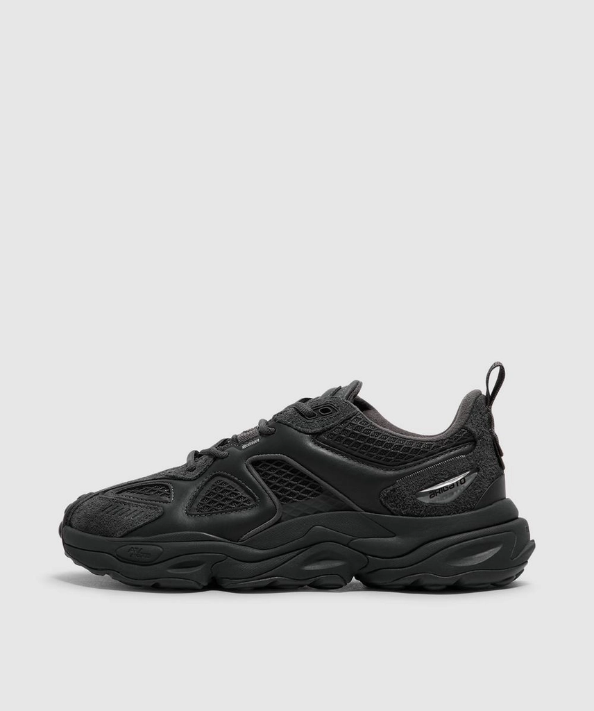 Axel Arigato Satellite Runner Sneaker (Black/Black - 45) - Size 45